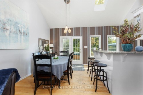 1903 Metro Road N, Georgina, ON - Indoor Photo Showing Dining Room