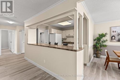 S01702 - 380 King Street, London East (East K), ON - Indoor