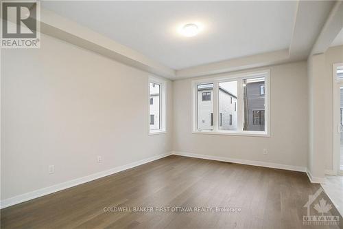 71 Kindred Row, Ottawa, ON - Indoor Photo Showing Other Room