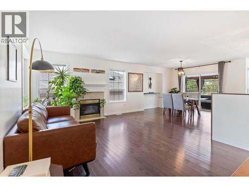 2098 Sunview Drive  West Kelowna, BC V1Z 3P9