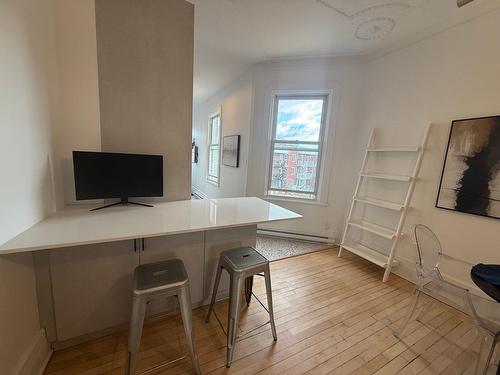 Bar - 6627 Rue De La Roche, Montréal (Rosemont/La Petite-Patrie), QC - Indoor