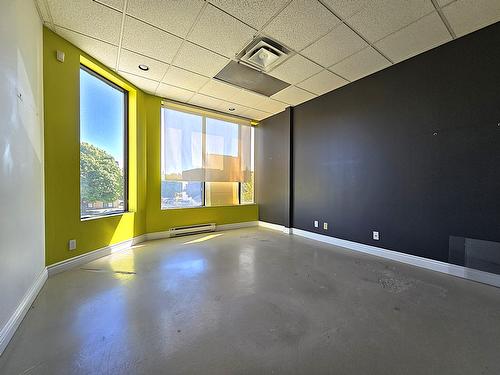 495-515 Boulevard Concorde Ouest, Laval, QC 