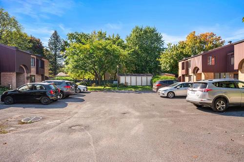 Parking - 547Z Boul. Wilson, Longueuil (Le Vieux-Longueuil), QC 