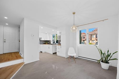 Overall view - 547Z Boul. Wilson, Longueuil (Le Vieux-Longueuil), QC 