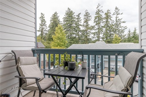 203-3087 Barons Rd, Nanaimo, BC - Outdoor With Exterior