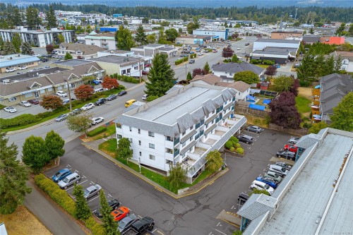 203-3087 Barons Rd, Nanaimo, BC - Outdoor With View