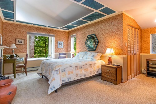 3293 Mcguire Way, Ladysmith, BC 