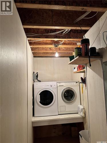 140 Carwin Park, Lakeland Rm No. 521, SK - Indoor Photo Showing Laundry Room