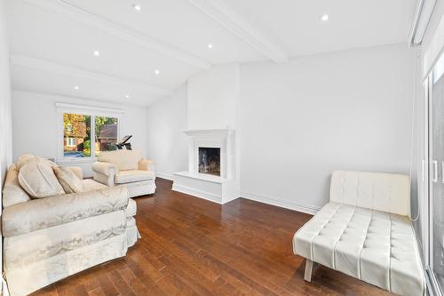 Family room - 71 Rue Canterbury, Dollard-Des-Ormeaux, QC - Indoor Photo Showing Living Room With Fireplace