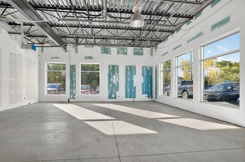 Intérieur - 4500 Desserte Sud Laval (A-440) O., Laval (Chomedey), QC 