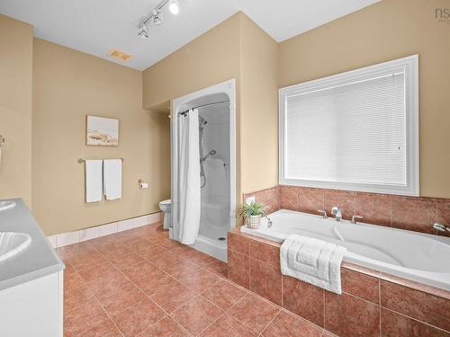 38 Lennox Road, Black Point, NS 
