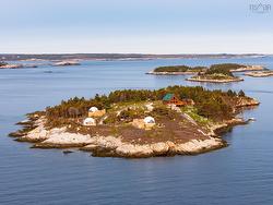 8 Simmons Island  West Dover, NS B3Z 3S4
