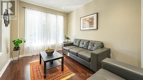 46 Holsted Road, Whitby, ON - Indoor Photo Showing Living Room