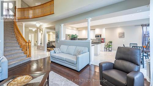 46 Holsted Road, Whitby, ON - Indoor Photo Showing Living Room