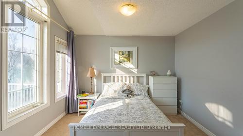 46 Holsted Road, Whitby, ON - Indoor Photo Showing Bedroom