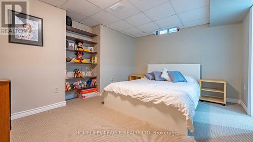 46 Holsted Road, Whitby, ON - Indoor Photo Showing Bedroom