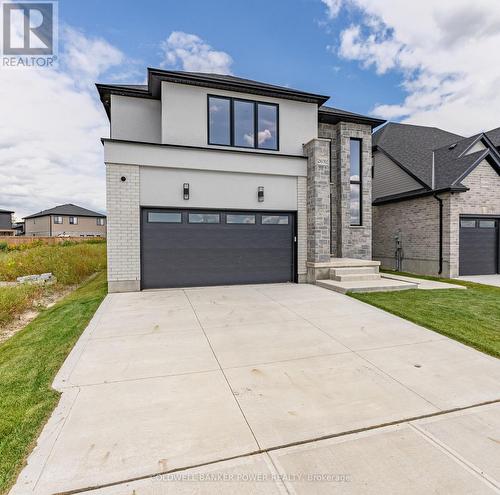 2692 HEARDCREEK TRAIL  London North (North S), ON N6G 0W1