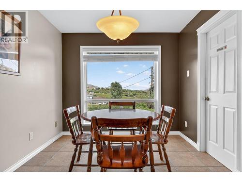 Breakfast Nook - 8949 122Nd Avenue, Osoyoos, BC - Indoor Photo Showing Dining Room