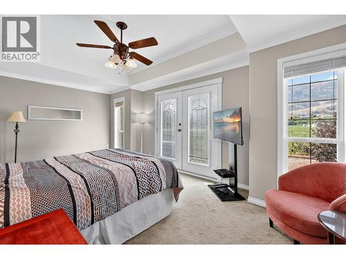 Upper Level - Primary Bedroom - 8949 122Nd Avenue, Osoyoos, BC - Indoor Photo Showing Bedroom