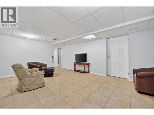 8949 122Nd Avenue, Osoyoos, BC - Indoor