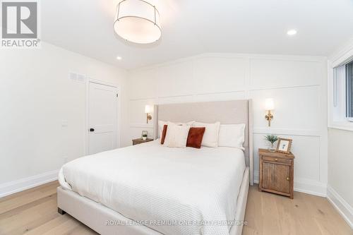 301 Court Street, Newmarket, ON - Indoor Photo Showing Bedroom