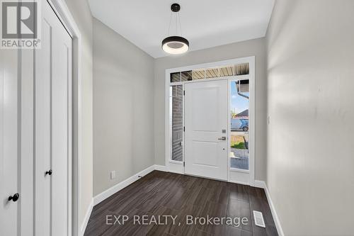 6 Vaughn Court, Belleville (Thurlow Ward), ON - Indoor Photo Showing Other Room