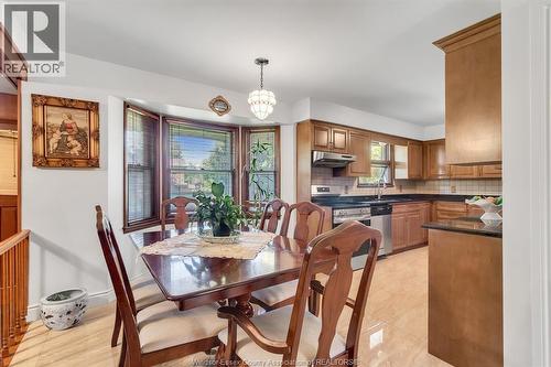 3511 Ouellette Avenue, Windsor, ON - Indoor Photo Showing Dining Room