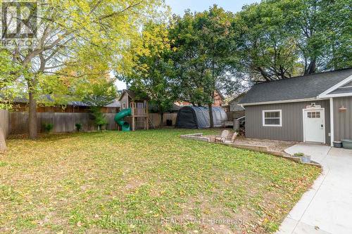 210 Lancaster Street E, Kitchener, ON - Outdoor