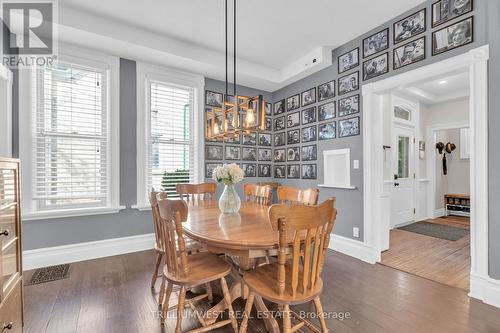 210 Lancaster Street E, Kitchener, ON - Indoor Photo Showing Dining Room