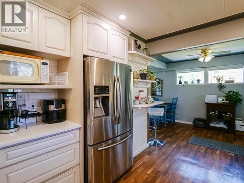694 Walkem Street, Quesnel, BC - Indoor Photo Showing Kitchen With Stainless Steel Kitchen