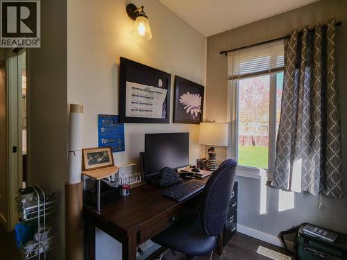 694 Walkem Street, Quesnel, BC - Indoor Photo Showing Office