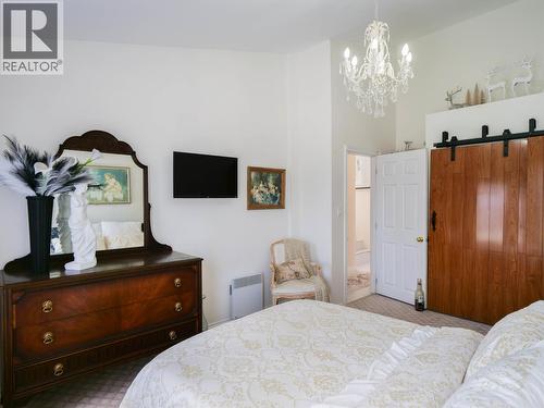 1750 Beach Crescent, Quesnel, BC - Indoor Photo Showing Bedroom