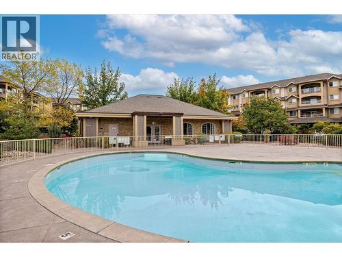 1964 Enterprise Way Unit# 115, Kelowna, BC - Outdoor With In Ground Pool