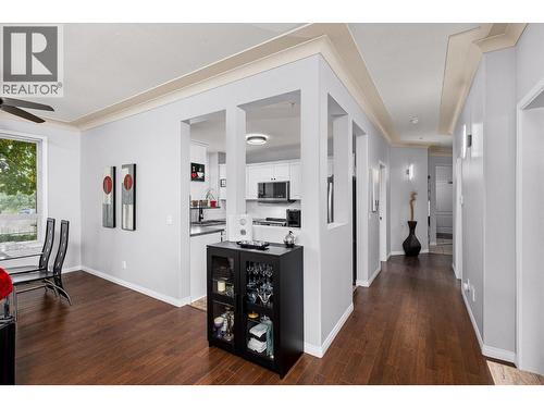 1964 Enterprise Way Unit# 115, Kelowna, BC - Indoor