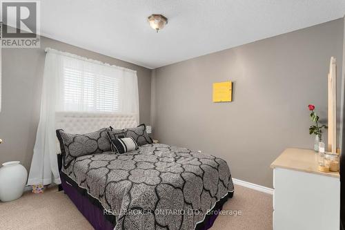 131 Ruffet Drive, Barrie, ON - Indoor Photo Showing Bedroom
