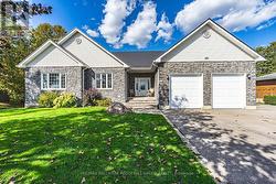 222 GLENN AVENUE  Innisfil, ON L9S 1C4