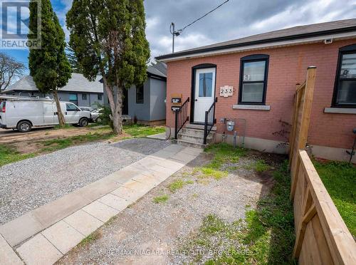 Basement - 233 Pelham Road, St. Catharines (Western Hill), ON - Outdoor