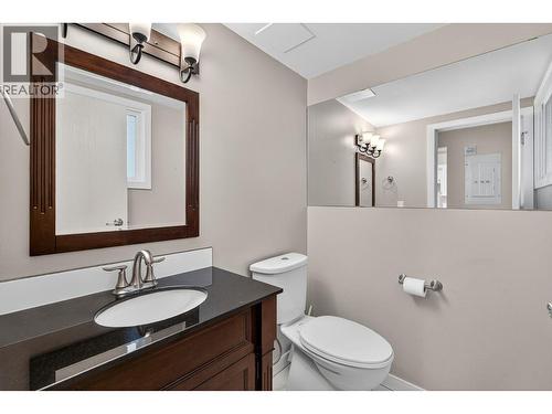 1153 Bernard Avenue Unit# 9, Kelowna, BC - Indoor Photo Showing Bathroom
