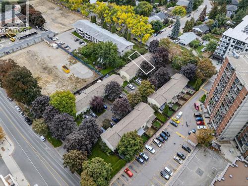 1153 Bernard Avenue Unit# 9, Kelowna, BC - Outdoor With View