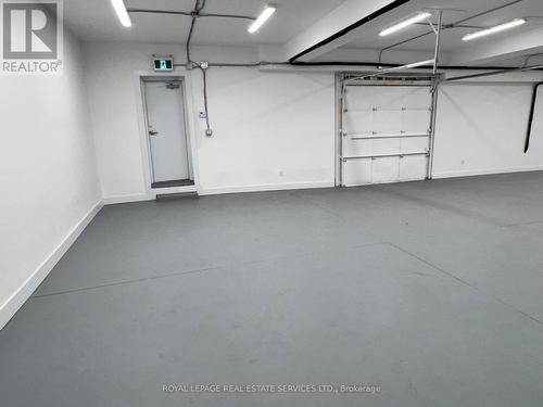 1068 Barton Street E, Hamilton, ON 