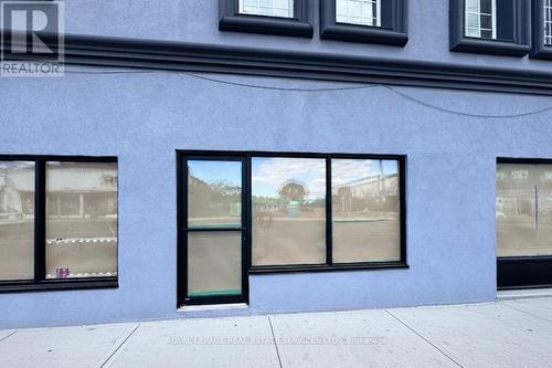 1068 Barton Street E, Hamilton, ON 