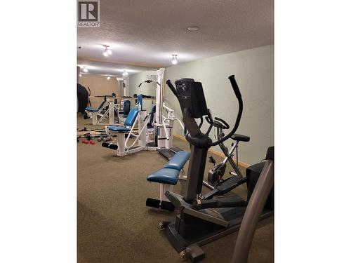 555 Dalgleish Drive Unit# 401, Kamloops, BC - Indoor Photo Showing Gym Room