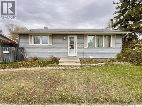 88 Cambridge Avenue, Regina, SK - Outdoor