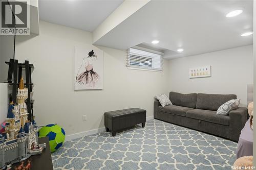 303 Dagnone Crescent, Saskatoon, SK - Indoor Photo Showing Basement