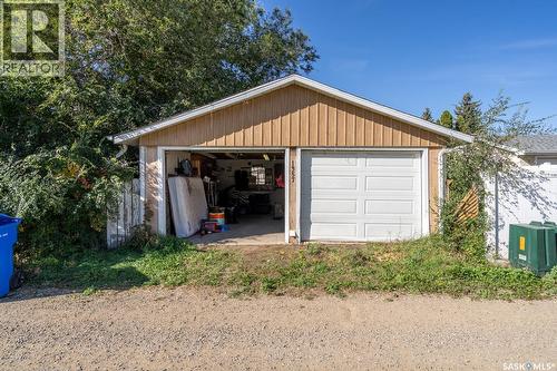1357 Grosvenor Street, Regina, SK - Outdoor