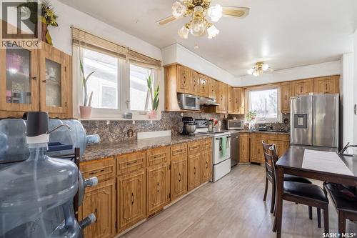 1357 Grosvenor Street, Regina, SK - Indoor