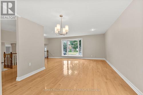 30 Lillico Drive, Ottawa, ON - Indoor Photo Showing Other Room