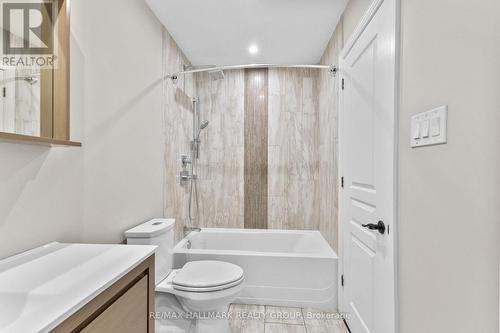 30 Lillico Drive, Ottawa, ON - Indoor Photo Showing Bathroom