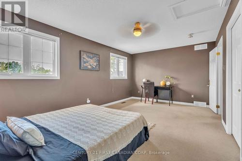 581 Forest Creek Place, London East (East A), ON - Indoor Photo Showing Bedroom