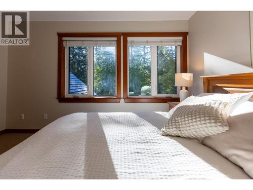 4576 Timberline Crescent Unit# 4, Fernie, BC - Indoor Photo Showing Bedroom